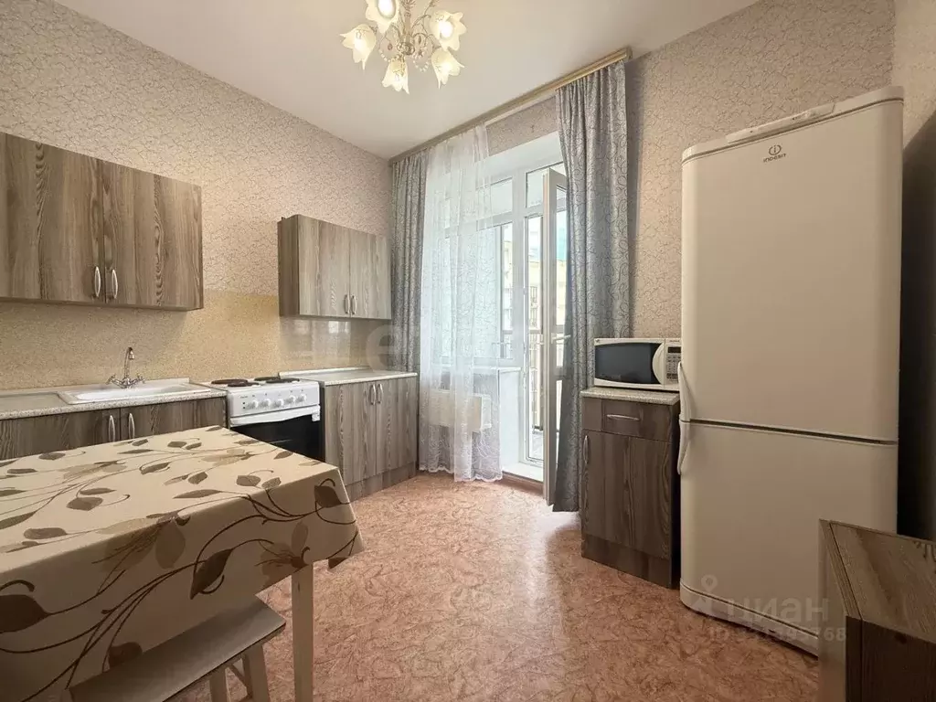 3-к кв. Воронежская область, Воронеж ул. Туполева, 27а (55.0 м) - Фото 1