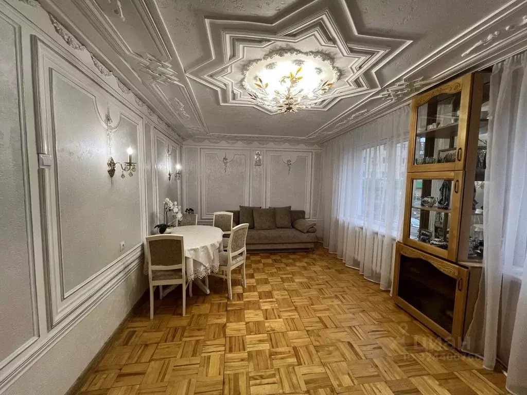 3-к кв. Удмуртия, Ижевск ул. 30 лет Победы, 24 (68.0 м) - Фото 1