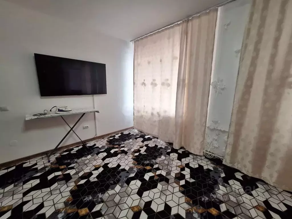 4-к кв. Свердловская область, Первоуральск ул. Сакко и Ванцетти, 10 ... - Фото 1