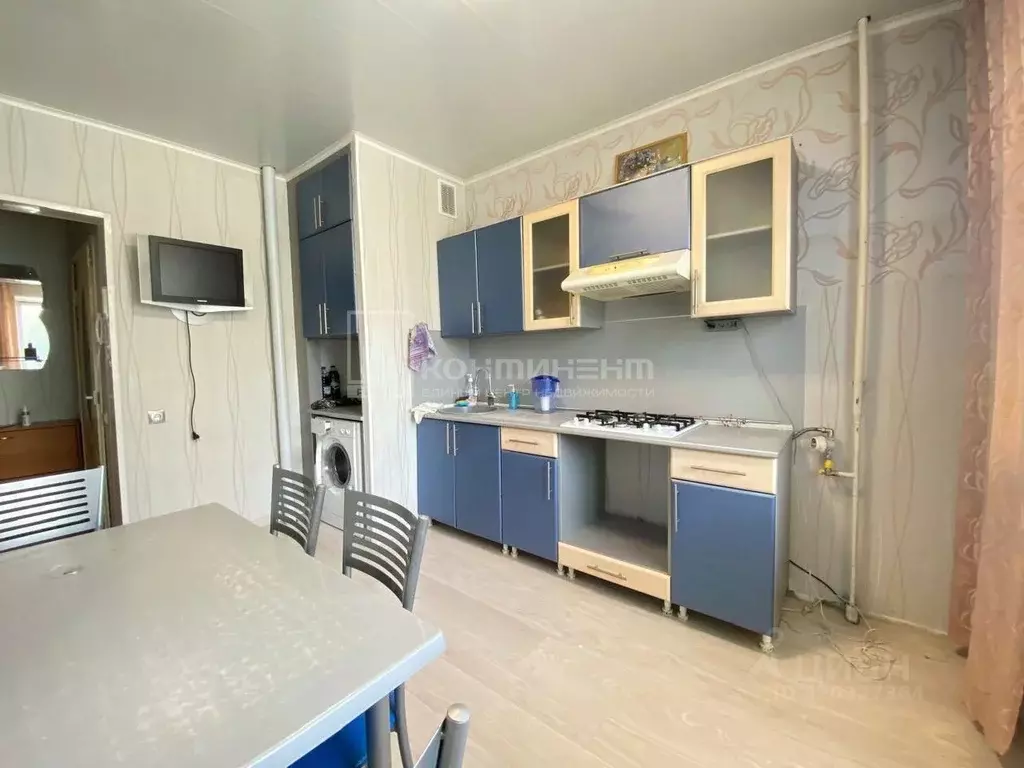 3-к кв. Владимирская область, Ковров ул. Лизы Чайкиной, 102 (63.0 м) - Фото 2