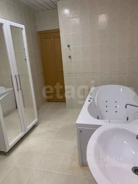 3-к кв. Башкортостан, Уфа ул. Мингажева, 121/2 (136.0 м) - Фото 1