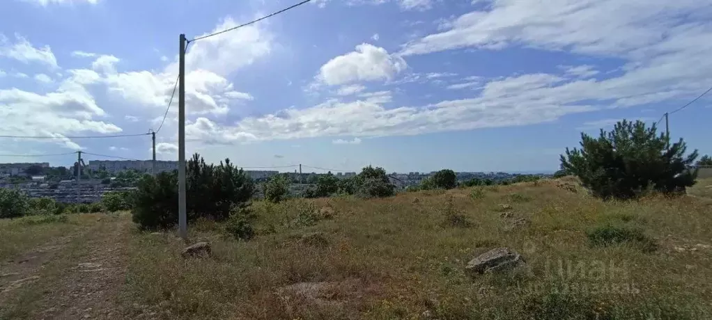 Участок в Севастополь ул. Разведчика Колобуна, 23 (10.0 сот.) - Фото 1