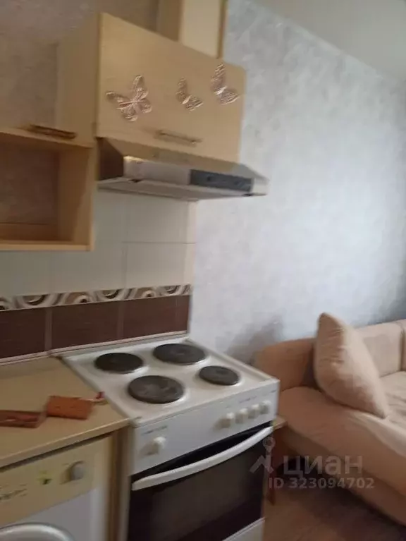 Комната Омская область, Омск ул. 10 лет Октября, 189 (18.0 м) - Фото 2