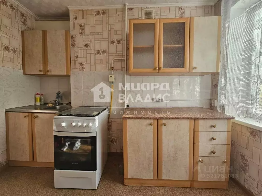 3-к кв. Омская область, Омск Заозерный мкр, ул. Лаптева, 3 (52.7 м) - Фото 0