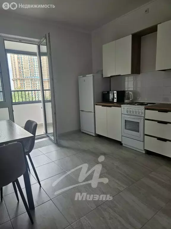 2-комнатная квартира: Москва, Авиационная улица, 61/2 (57.4 м) - Фото 1