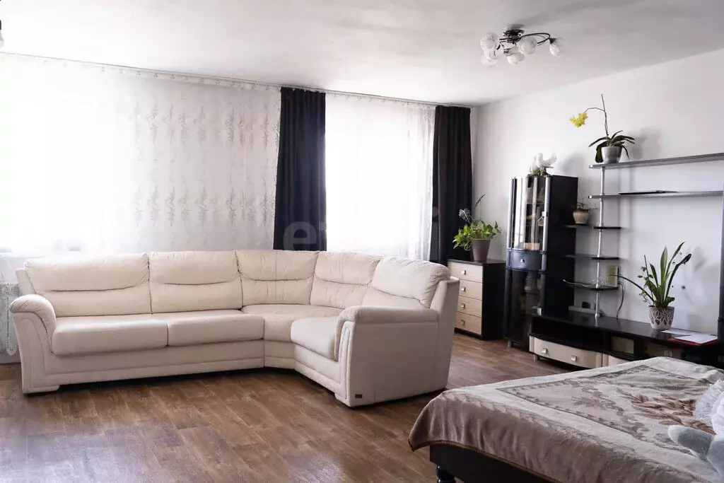 2-комнатная квартира: Иркутск, Байкальская улица, 301 (64.2 м) - Фото 2