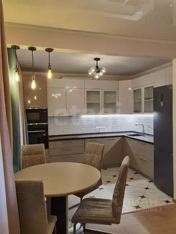 2-к кв. Тюменская область, Тюмень ул. Малыгина, 84 (52.0 м) - Фото 1