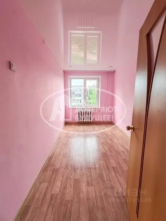 2-к кв. Пермский край, Губаха Октябрьский просп., 7 (44.1 м) - Фото 1