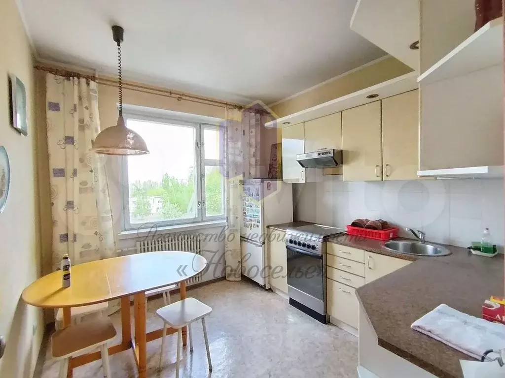 4-к. квартира, 71,4 м, 5/9 эт. - Фото 0