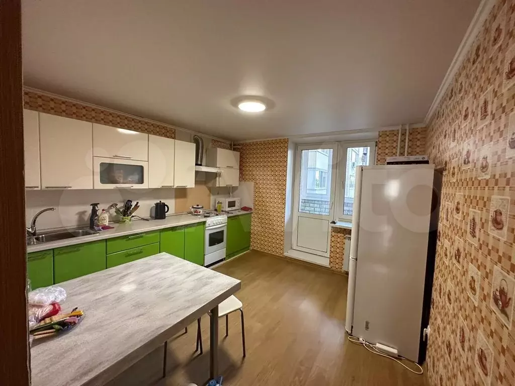 1-к. квартира, 40 м, 2/10 эт. - Фото 0