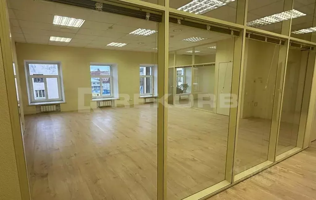 Офис в Санкт-Петербург Синопская наб., 50а (186 м) - Фото 1