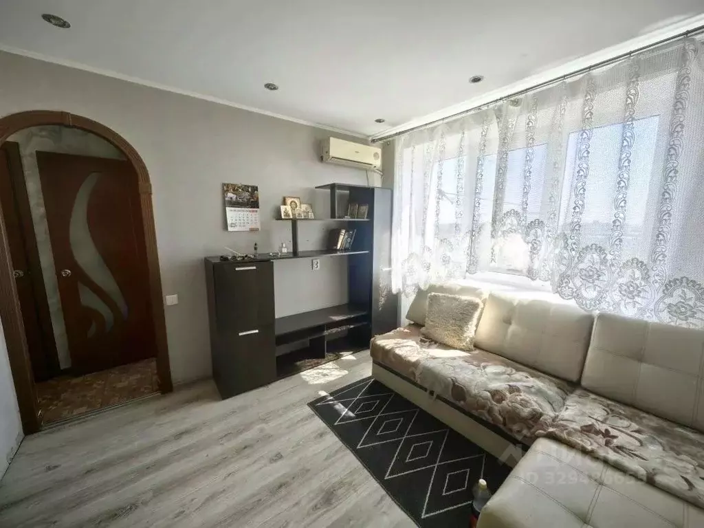 2-к кв. Волгоградская область, Волгоград ул. 64-й Армии, 65 (41.5 м) - Фото 1