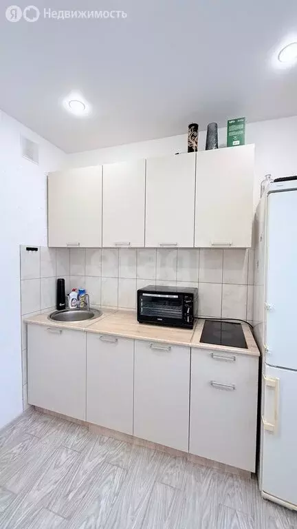 2-комнатная квартира: Тюмень, улица Пермякова, 45 (48.1 м) - Фото 2