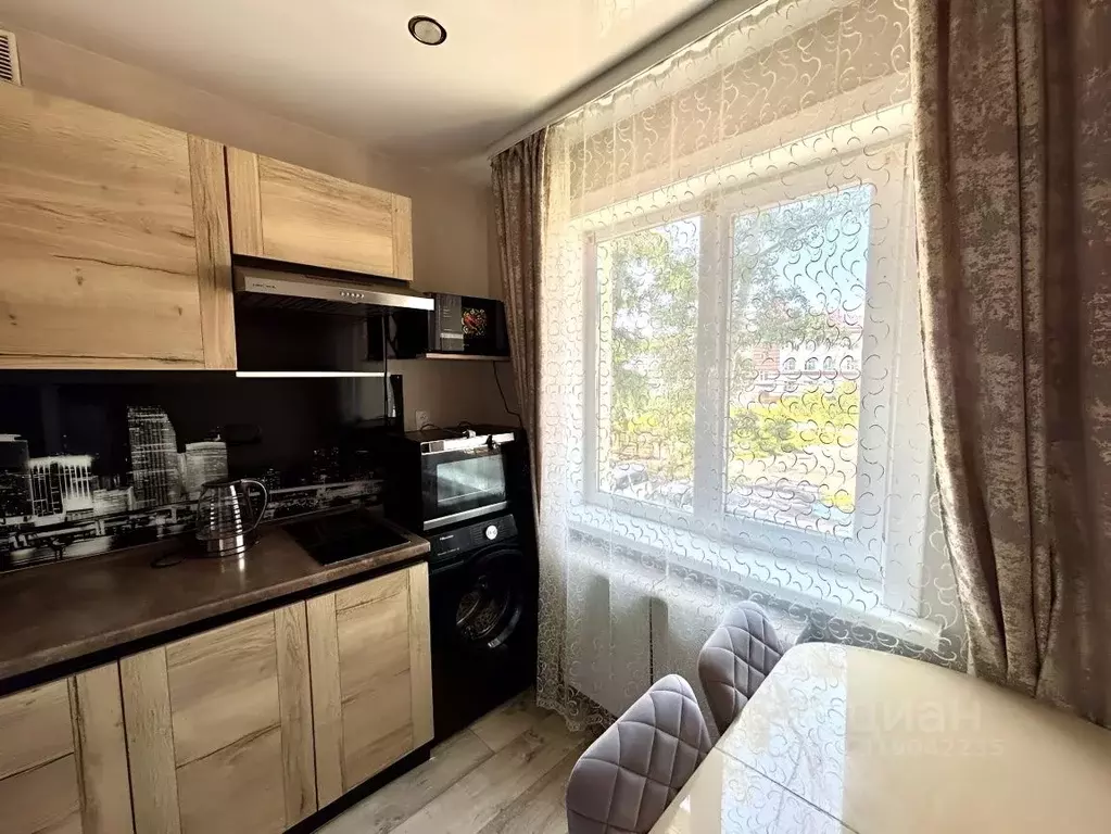 2-к кв. Амурская область, Белогорск ш. Никольское, 35А (44.4 м) - Фото 0