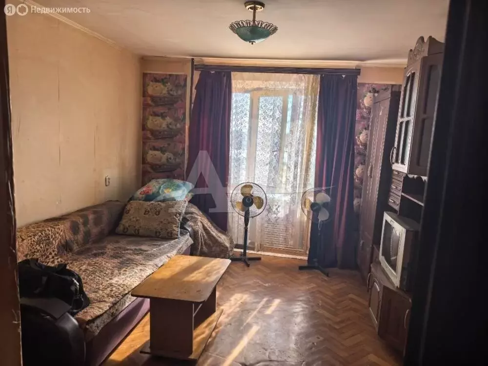 1к в 4-комнатной квартире (13 м) - Фото 1