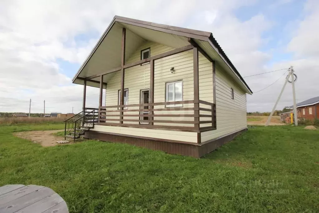 Дом в Вологодская область, Шекснинский муниципальный округ, д. ... - Фото 1