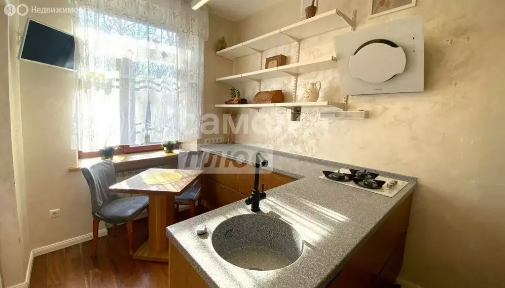 2-комнатная квартира: Москва, улица Ивана Бабушкина, 13к1 (65 м) - Фото 0