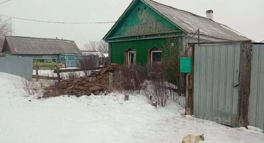 Дом в Челябинская область, Варненский муниципальный округ, пос. ... - Фото 1