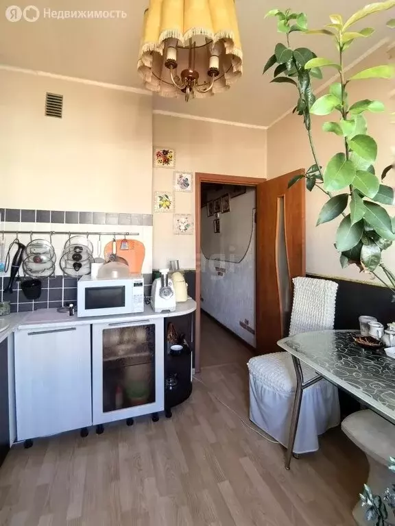 2-комнатная квартира: Сосногорск, Сосногорск, 5-й микрорайон, 39 (51 ... - Фото 2