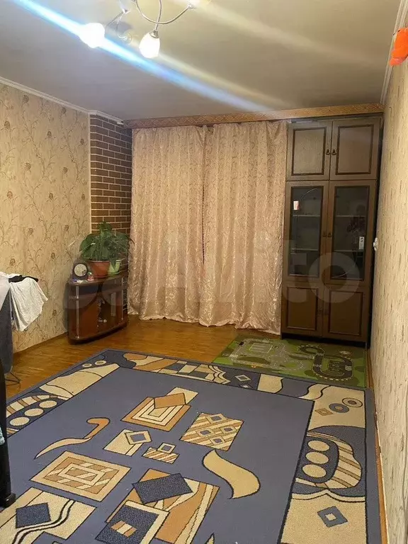 Комната 18 м в 2-к., 5/5 эт. - Фото 1