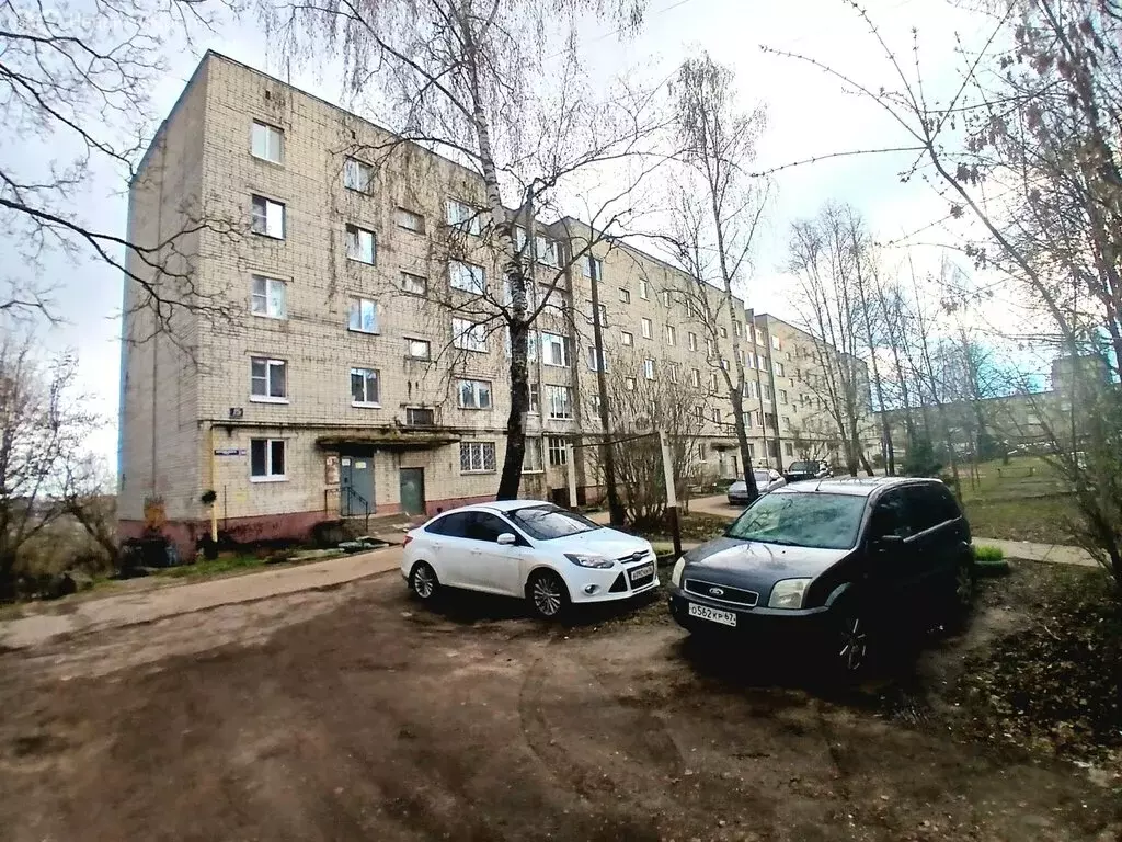 3-комнатная квартира: Смоленск, улица Котовского, 15 (60.2 м) - Фото 1