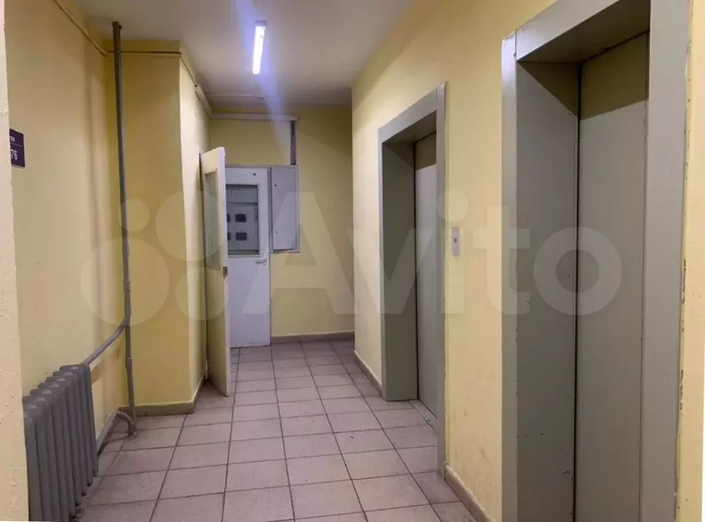 Доля в 3-к. квартире, 85 м, 2/16 эт. - Фото 1