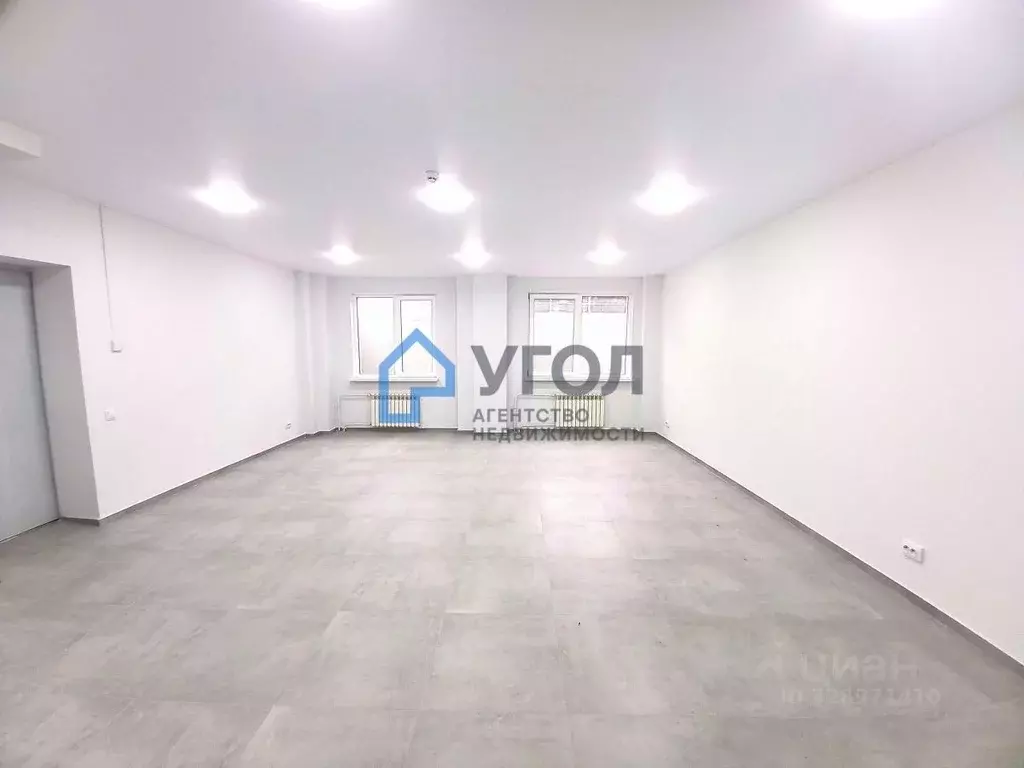 Помещение свободного назначения в Самарская область, Самара ул. ... - Фото 1