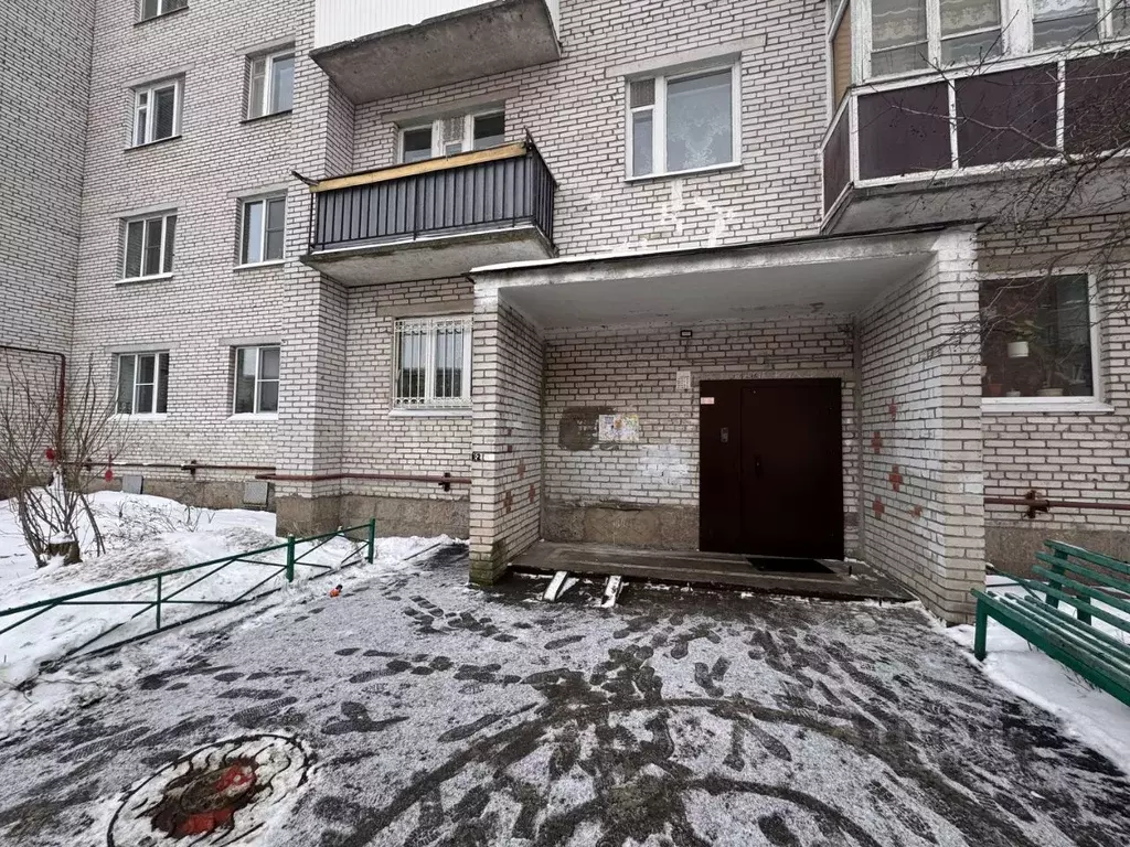 3-к кв. Санкт-Петербург, Санкт-Петербург, Петергоф Суворовская ул., ... - Фото 2