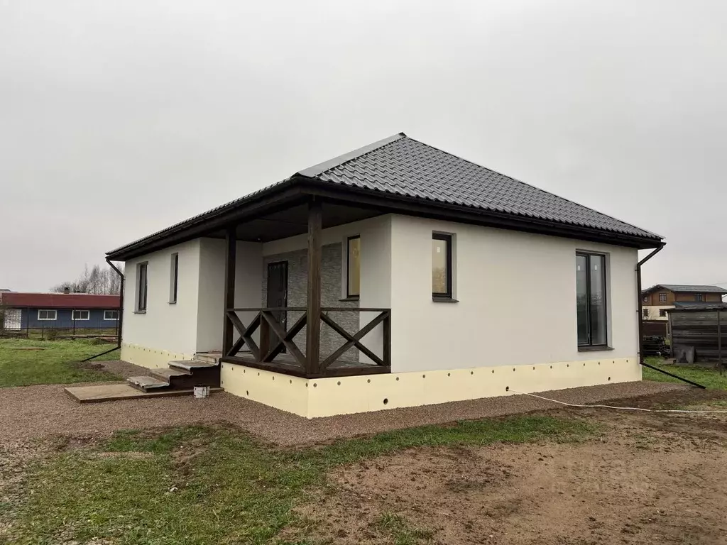 Дом в Псковская область, Псковский район, Логозовская волость, д. ... - Фото 1