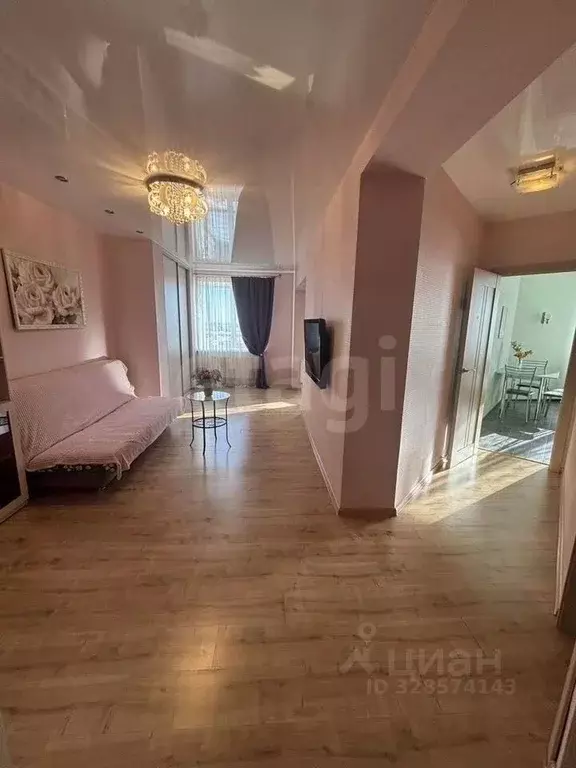 1-к кв. Коми, Сыктывкар ул. Морозова, 104 (56.9 м) - Фото 1