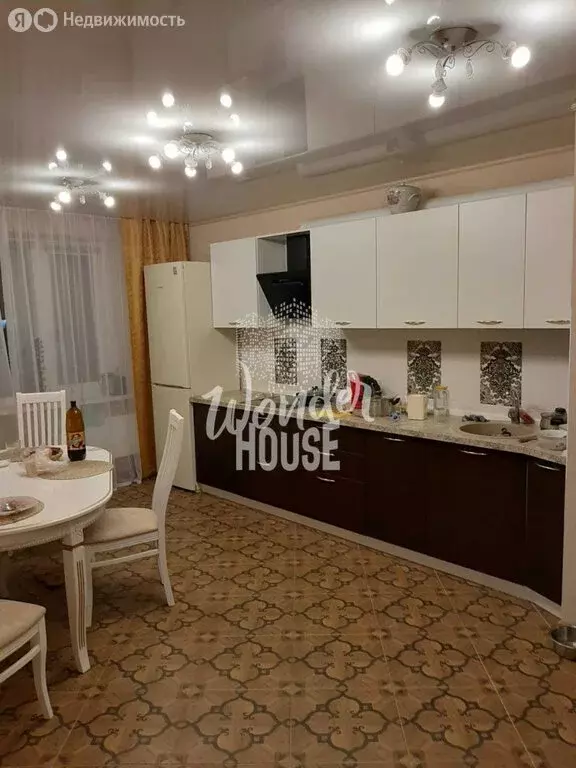 3-комнатная квартира: Тюмень, Кремлёвская улица, 85 (85.4 м) - Фото 0