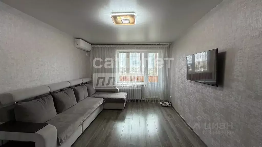 2-к кв. Татарстан, Зеленодольск ул. Комарова, 37 (54.6 м) - Фото 1