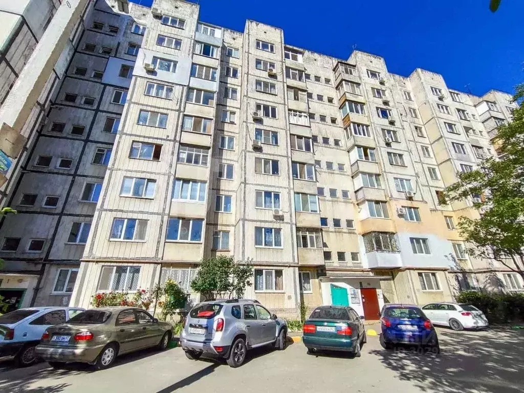 3-к кв. Крым, Симферополь ул. Ларионова, 93 (60.1 м) - Фото 0