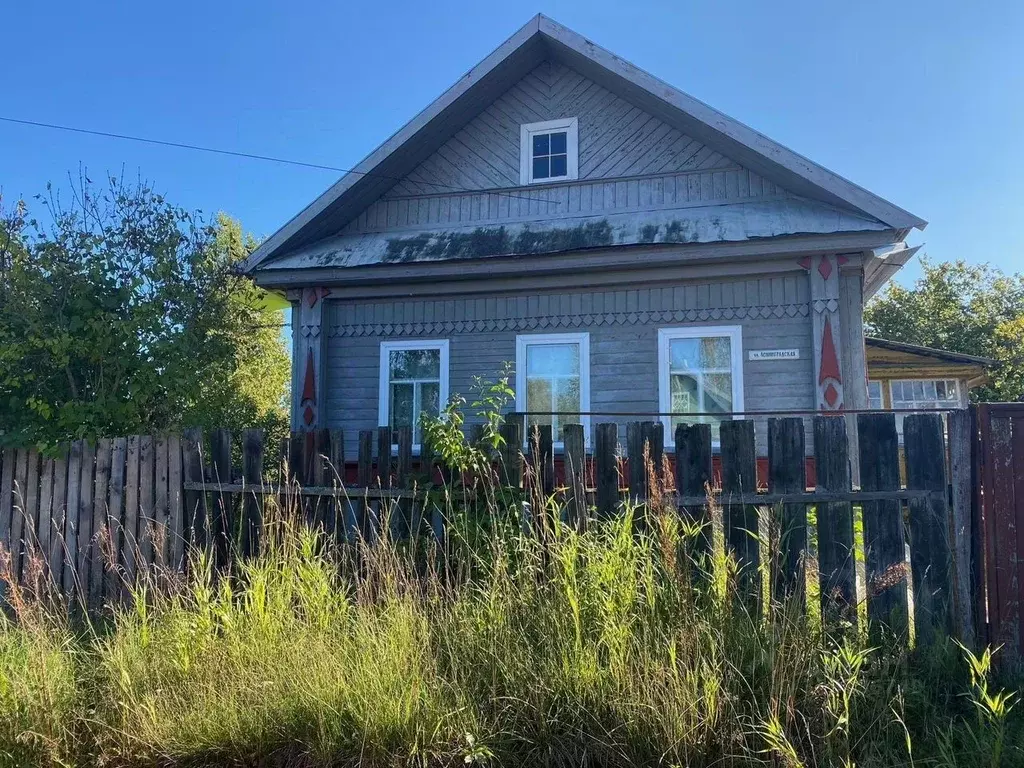 Дом в Новгородская область, Окуловка Ленинградская ул. (50 м) - Фото 0