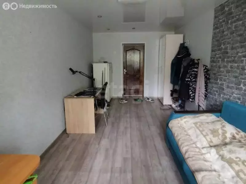 1к в 6-комнатной квартире (18 м) - Фото 0