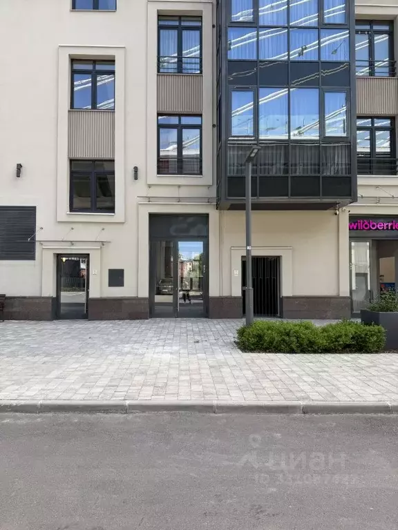 Торговая площадь в Санкт-Петербург Ремесленная ул., 15 (70 м) - Фото 2