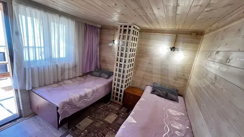 Комната 12 м, 2/2 эт. - Фото 1