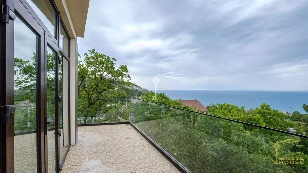 Дом в Крым, Ялта муниципальный округ, Гаспра пгт ул. Горького (298 м) - Фото 1