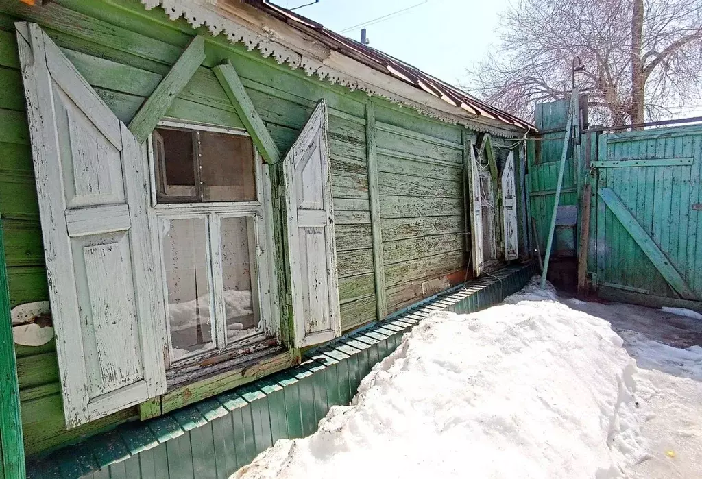 Дом в Оренбургская область, Оренбург ул. Сухарева, 128 (50 м) - Фото 1