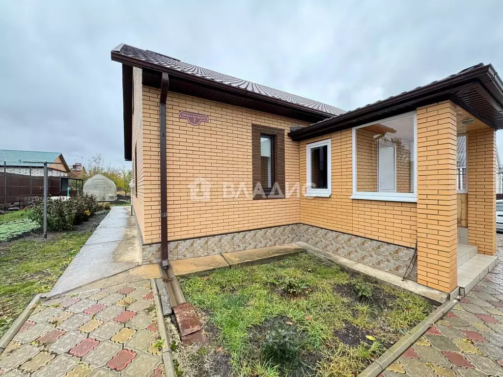 Дом в Белгородская область, Белгород ул. Имени К.А. Лиманского, 7 (103 ... - Фото 1