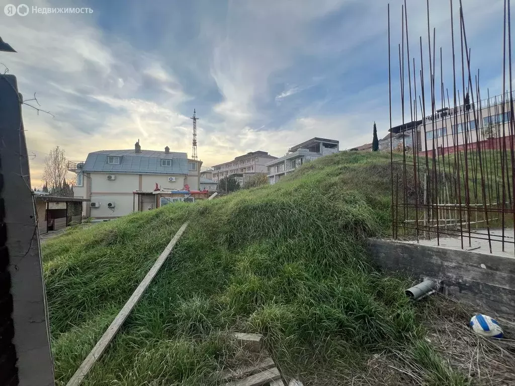 Участок в Ялта, улица К. Маркса (12 м) - Фото 1