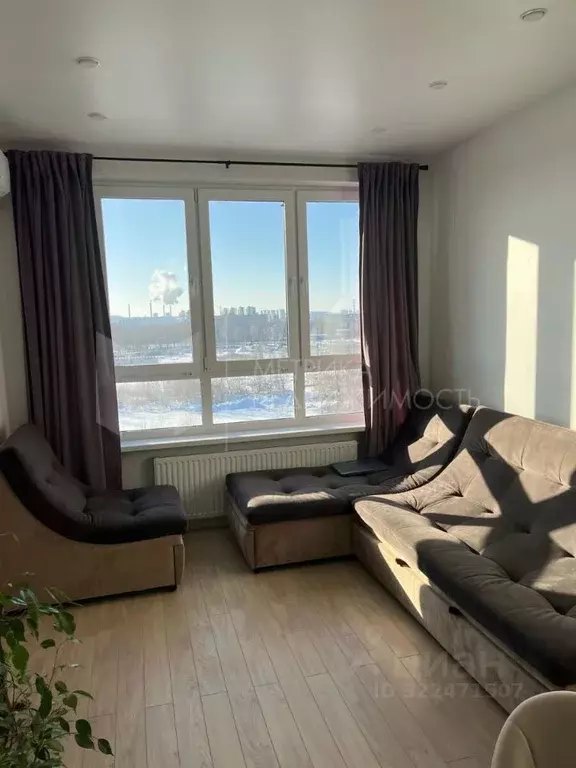 4-к кв. Тюменская область, Тюмень ул. Павла Никольского, 2 (79.4 м) - Фото 1