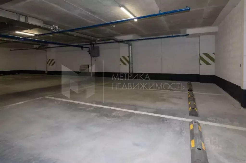 Гараж в Тюменская область, Тюмень Харьковская ул., 76 (13 м) - Фото 1