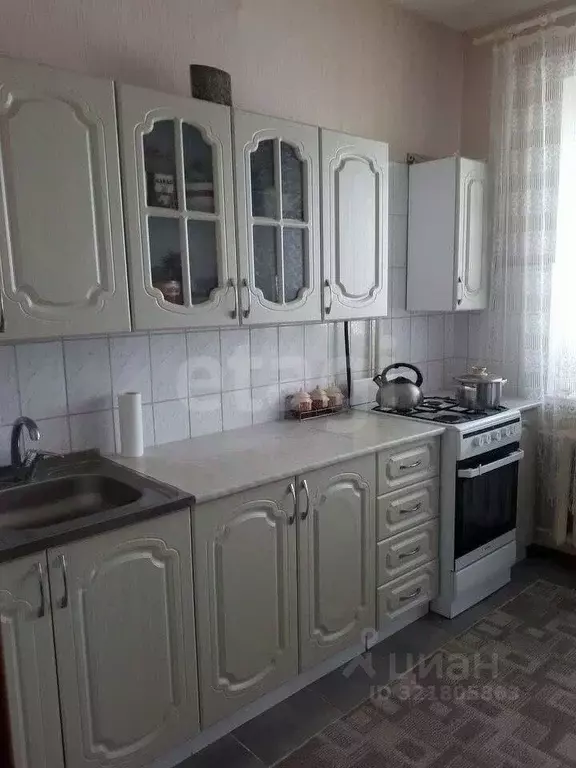 2-к кв. Ямало-Ненецкий АО, Новый Уренгой Юбилейный мкр, 1/6 (58.5 м) - Фото 1