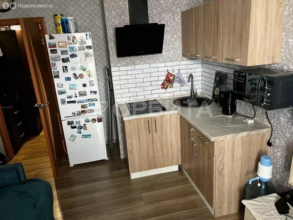 Квартира-студия: Тюмень, Верхнетарманская улица, 3 (20 м) - Фото 0