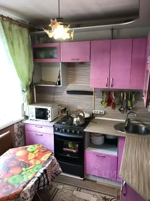 2-к кв. Новгородская область, Великий Новгород Октябрьская ул., 28 ... - Фото 1