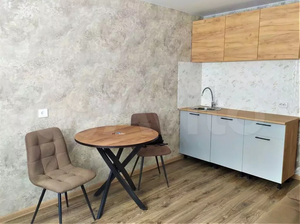 Комната 17,4 м в 1-к., 1/5 эт. - Фото 1