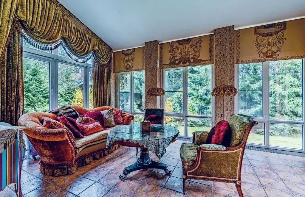 Коттедж в Московская область, Одинцовский городской округ, с. Усово, ... - Фото 1