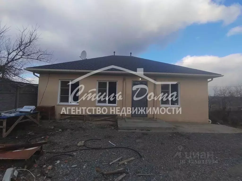 Дом в Волгоградская область, Городище рп, Строитель СНТ 147 (99 м) - Фото 1