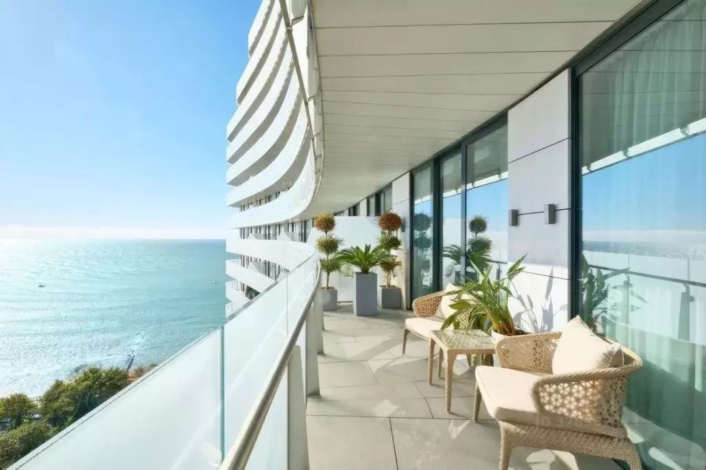 3-к кв. Краснодарский край, Сочи Центральный мкр, ул. Орджоникидзе, 17 ... - Фото 1